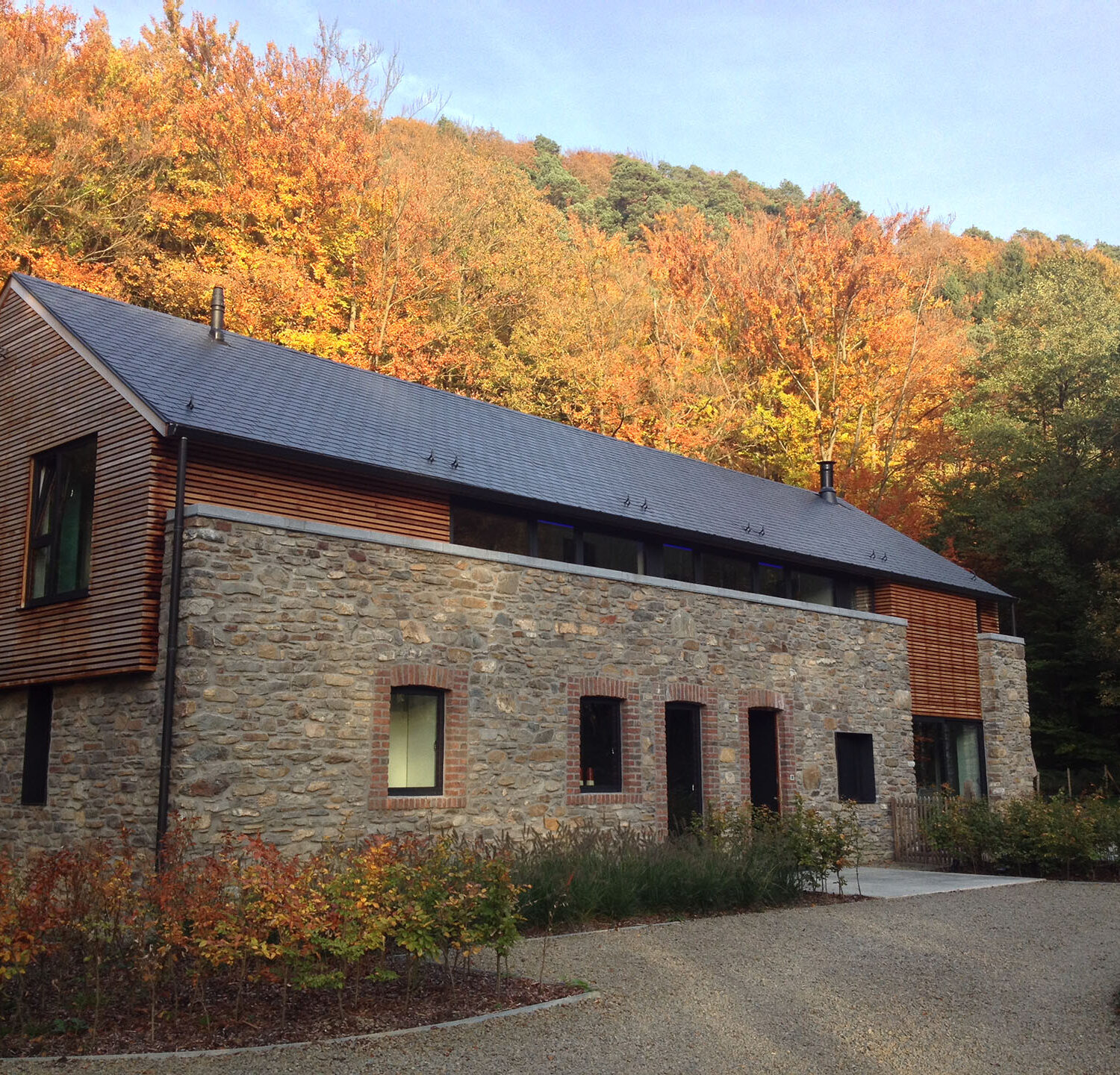 NDS Architecture : Transformation d’un corps de ferme en gîte à 4845 Solwaster